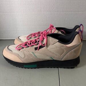Reebok Classic Leather Ripple Trail Sneakers Suede Pink Size 10.5 US Women’s